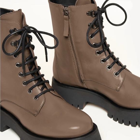 M Gemi The Benedetta Boot Size 39 or US 8.5 - Picture 2 of 14